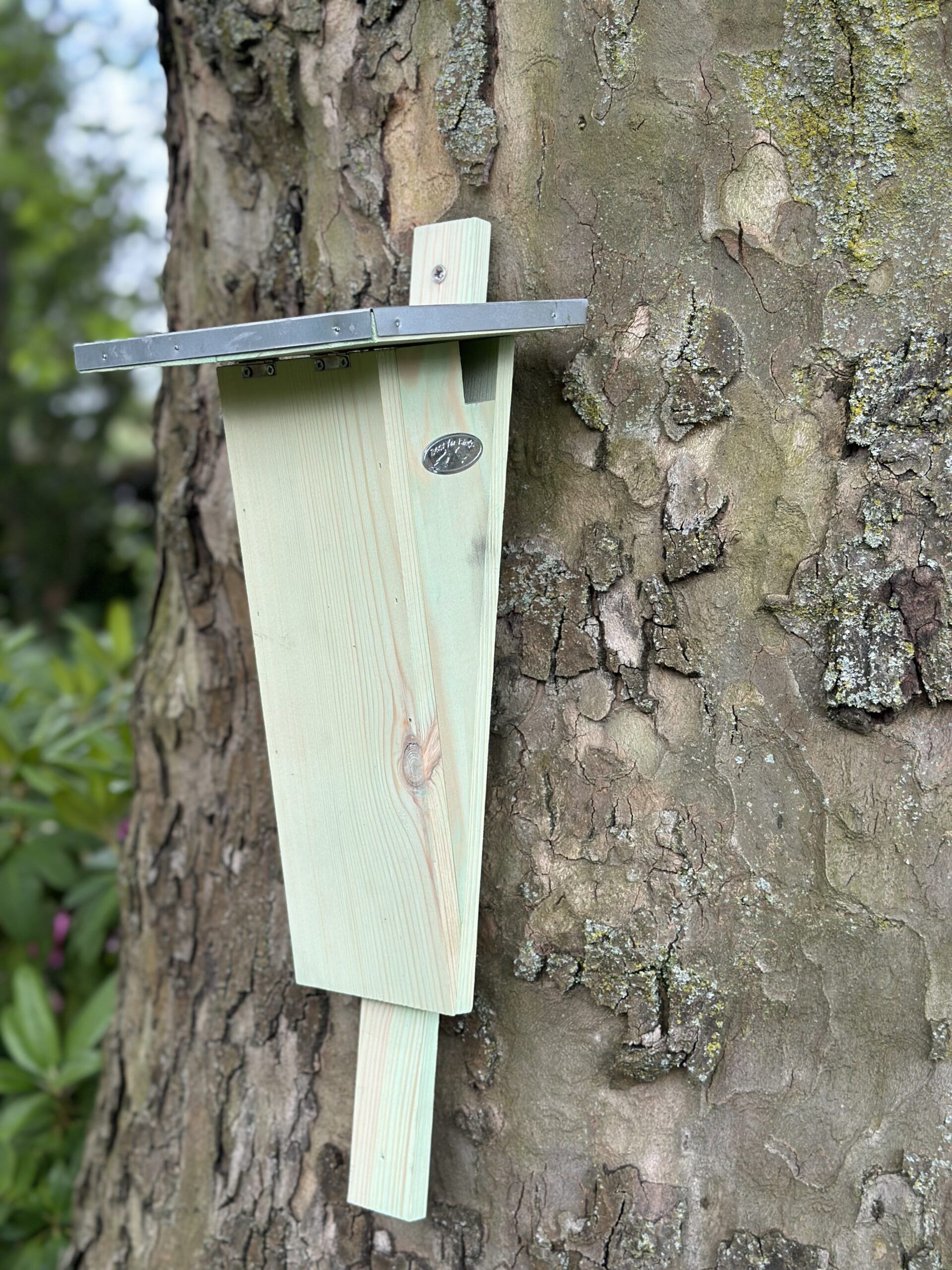 Houten nestkast Arbor met verzinkt metalen dak – The Bird Family